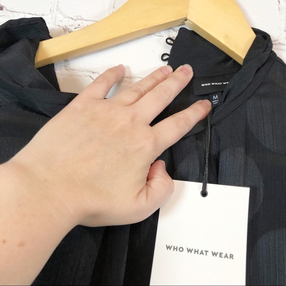 Who what wear dot blouse - Picture 6 of 6